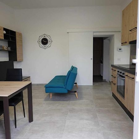 Casa Valeria Intero Appartamento Bosisio Parini エクステリア 写真