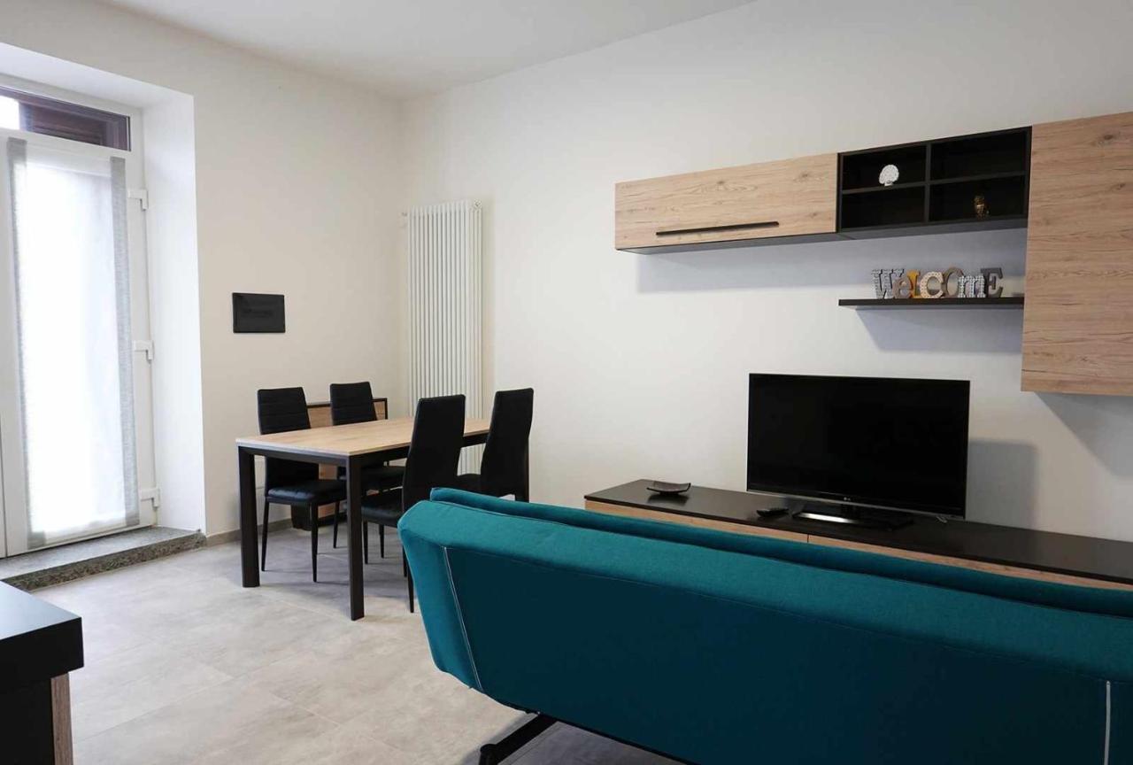 Casa Valeria Intero Appartamento Bosisio Parini エクステリア 写真